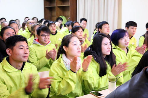 圣寵3月9日35期美容班開學典禮