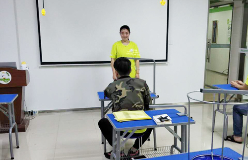 現場直擊圣寵常州分校[5月23日]美容班正式開課！
